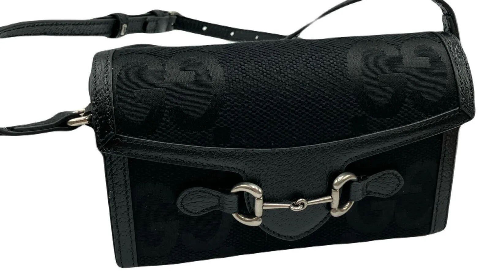 皆様、こんにちは✋💜