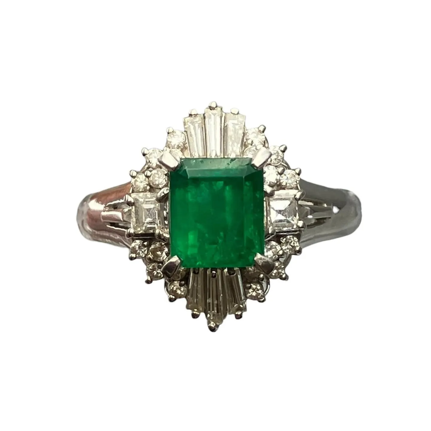 皆様、こんにちは✋🙂