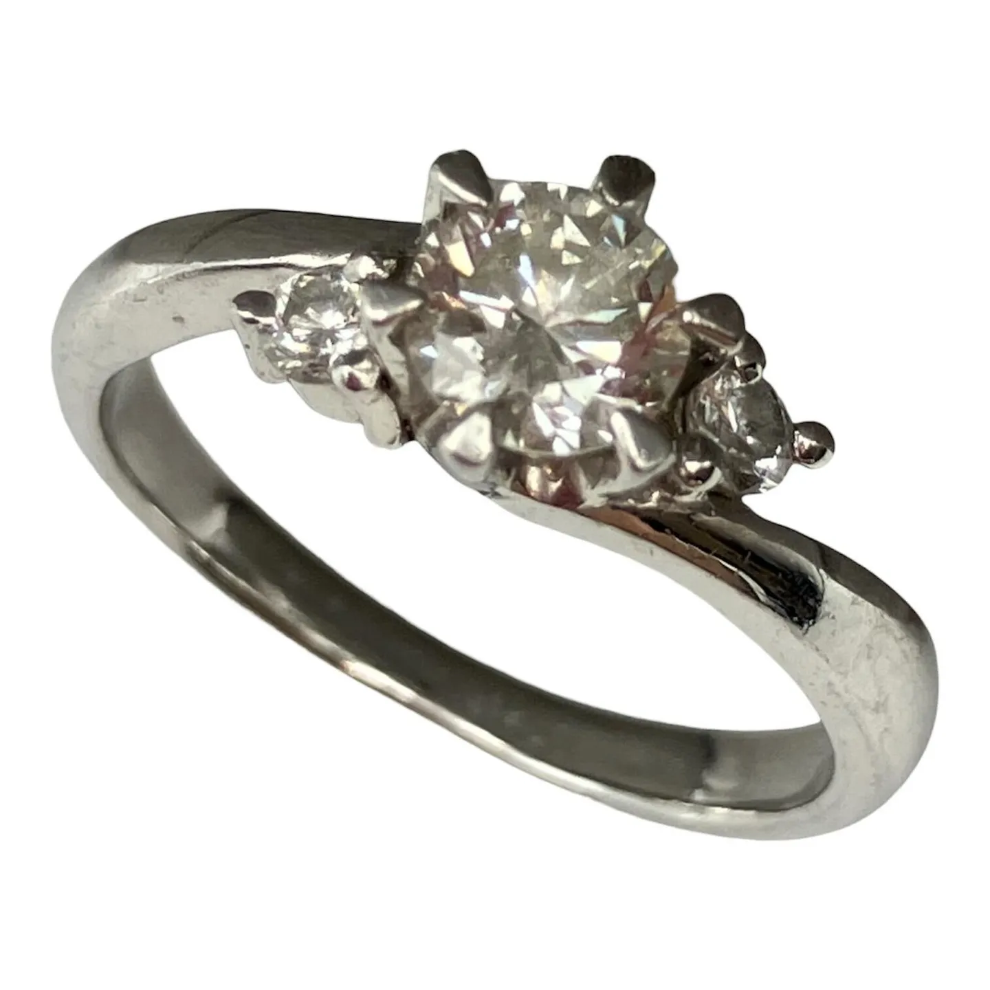 皆様、こんにちは😊✨